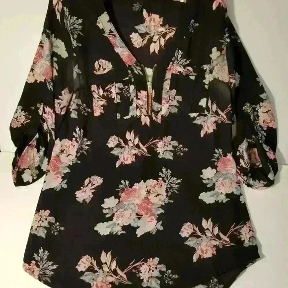 Rue21 Blouse - Picture 1 of 6